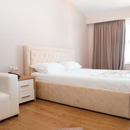 Ionian Hotel Ksamil Eksteriør billede