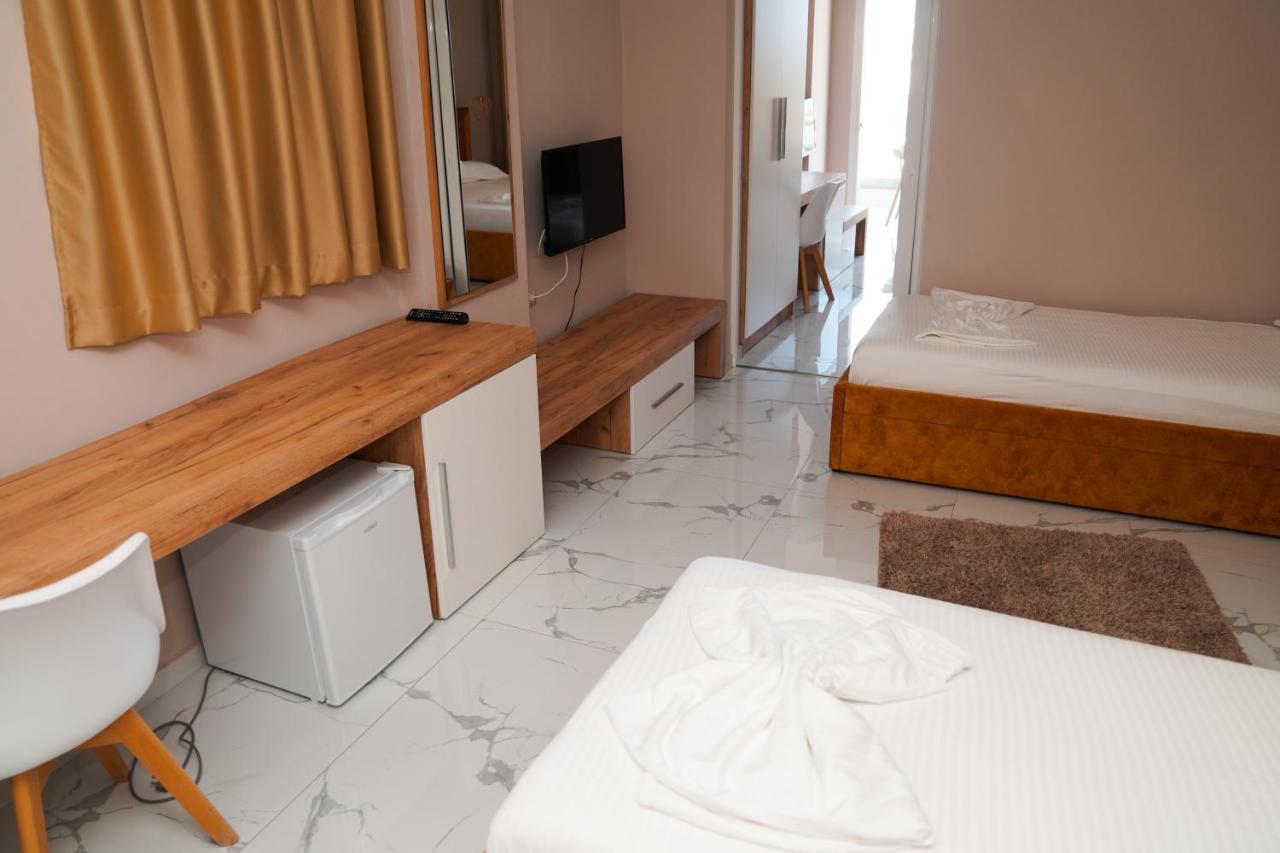Ionian Hotel Ksamil Eksteriør billede