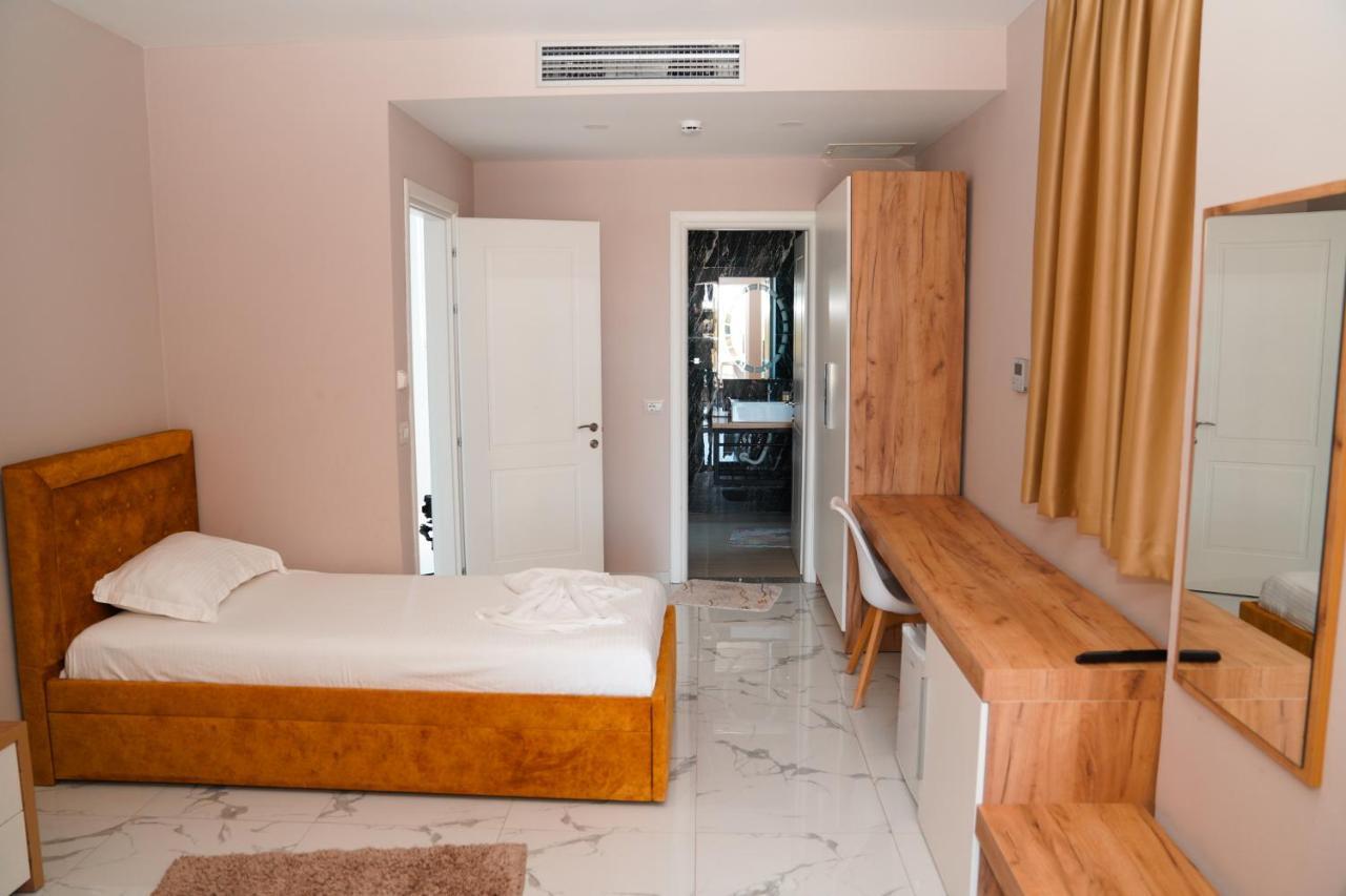 Ionian Hotel Ksamil Eksteriør billede