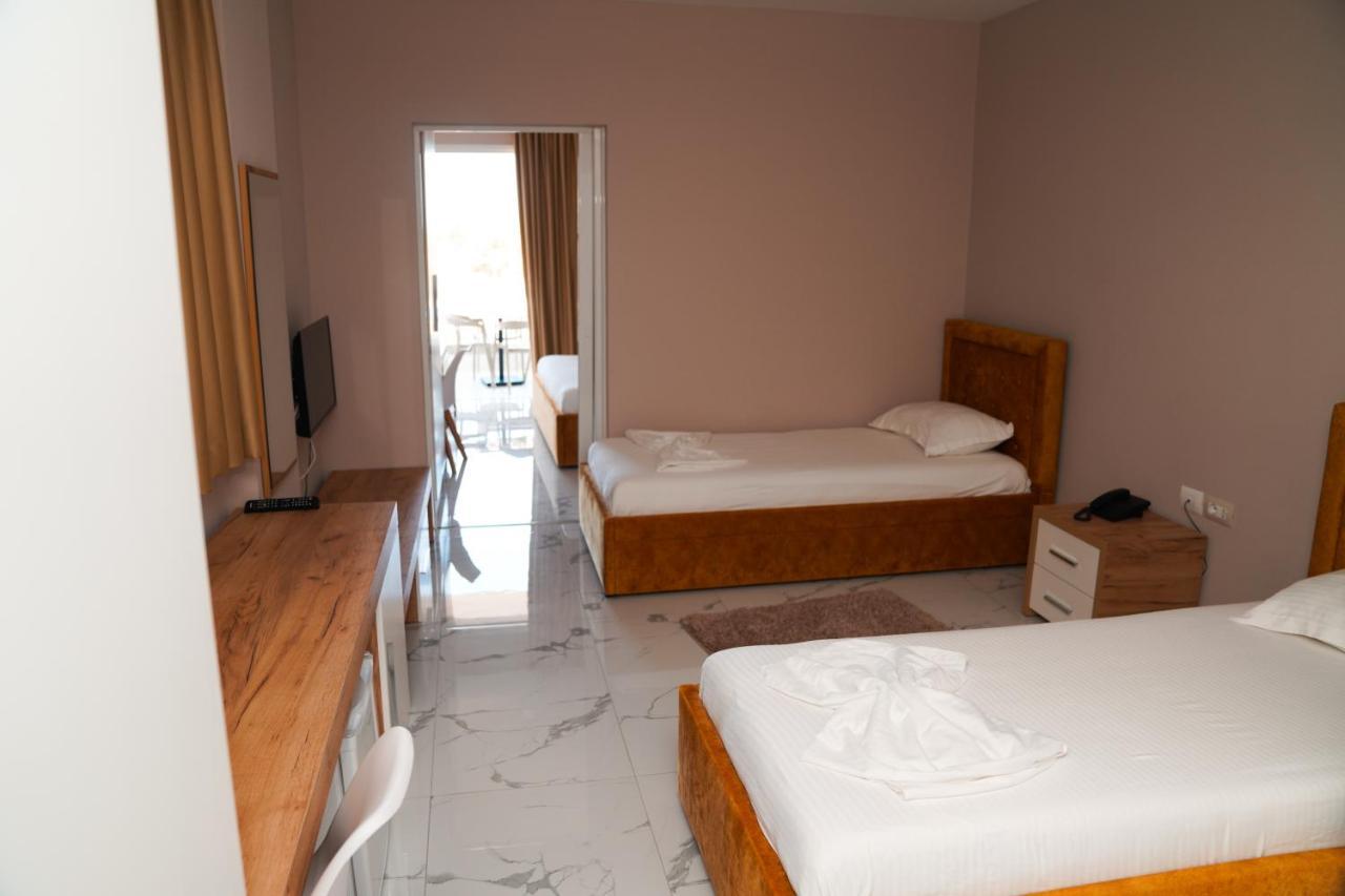 Ionian Hotel Ksamil Eksteriør billede
