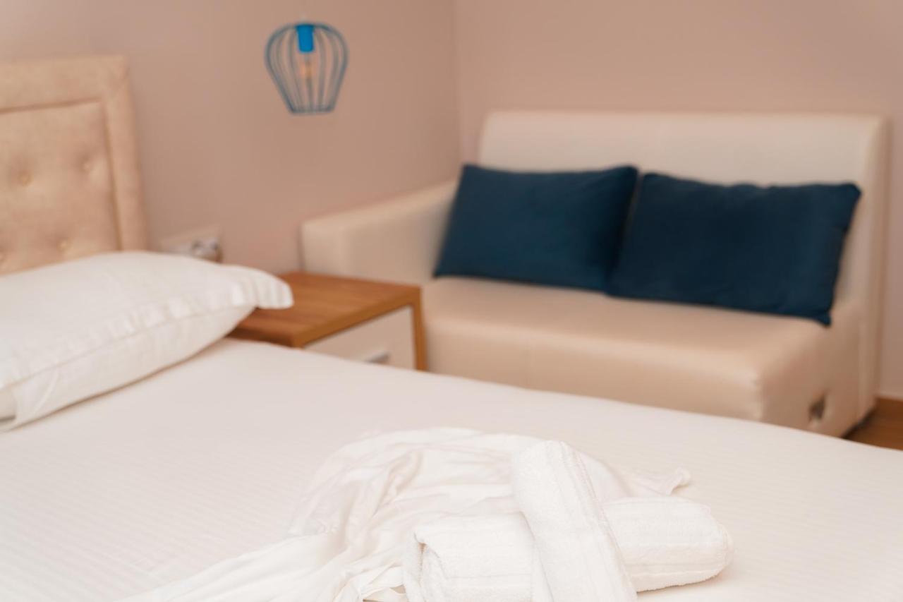 Ionian Hotel Ksamil Eksteriør billede